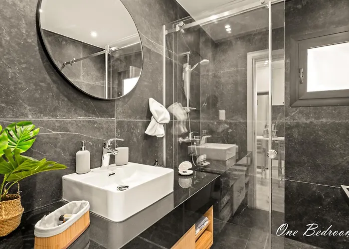 Lazuli Hermes * Larnaca