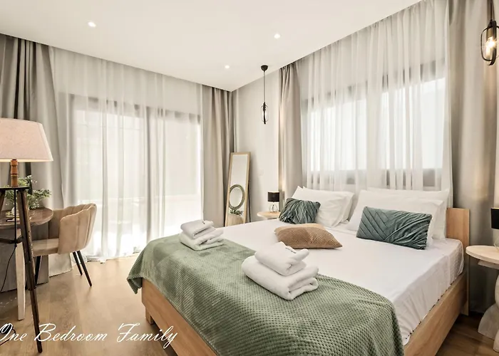 Lazuli Hermes Apartament *