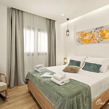 Lazuli Hermes Apartment