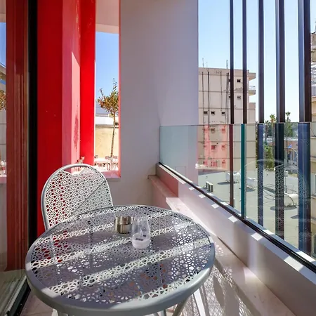 Lazuli Hermes Aparthotel *