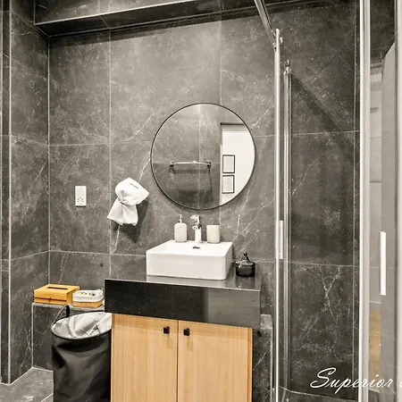 Lazuli Hermes Apartment *