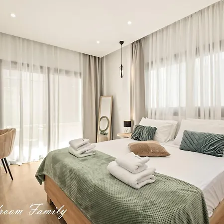 Lazuli Hermes Apartment *
