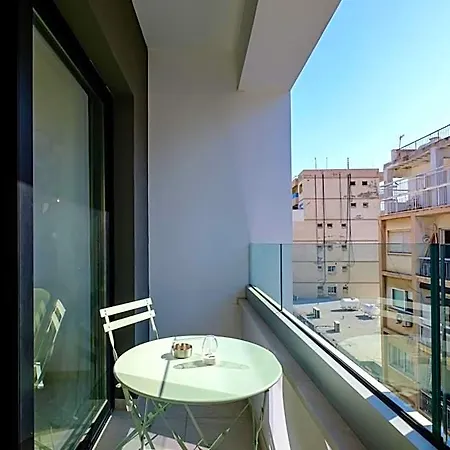 Lazuli Hermes Apartment
