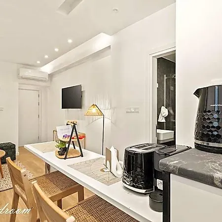Apartment Lazuli Hermes