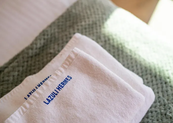 Lazuli Hermes Lägenhet